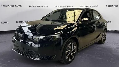 Nero Nuova 2025 Opel Corsa Due volumi | 20.500 € (Buon prezzo)