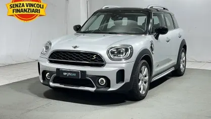 Usata Mini Cooper Countryman Business 220 CV (161 kW) 2021 Argento SUV