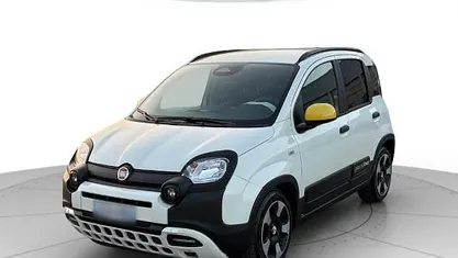 Usata Fiat Panda Cross Cross 70 CV (51 kW) 2025 Utilitaria