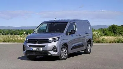 Usata Opel Combo S 131 CV (96 kW) 2025 Monovolume