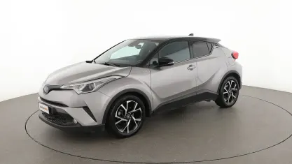 Usata Toyota C-HR Style 122 CV (89 kW) 2017 Grigio SUV
