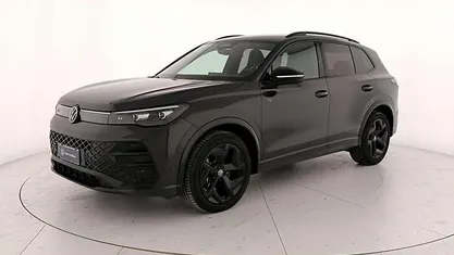 Usata VW Tiguan R-line 150 CV (110 kW) 2024 SUV