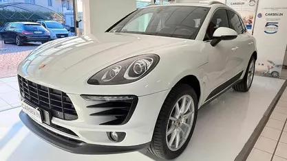 Usata 2018 Porsche Macan SUV | 45.999 € (Ottimo prezzo)