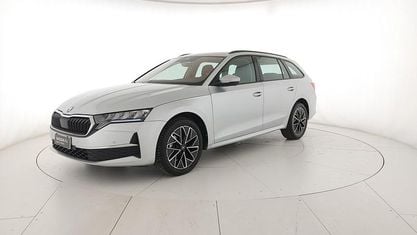 Gebraucht Skoda Octavia Executive 150 PS (110 kW) 2025 Silber Kombi