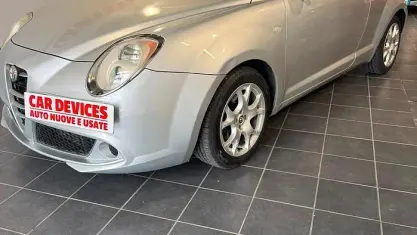 Usata Alfa Romeo MiTo 120 CV (88 kW) 2009 Grigio Utilitaria