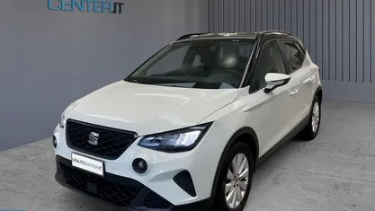 Usata Seat Arona Style 95 CV (69 kW) 2023 Bianco SUV