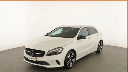Usata Mercedes A200 Urban 136 CV (100 kW) 2017 Bianco Utilitaria