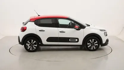 Usata Citroën C3 Shine 83 CV (61 kW) 2023 Utilitaria