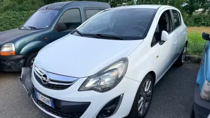 Usata Opel Corsa Sport 86 CV (63 kW) 2013 Bianco Utilitaria