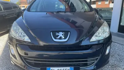 Usata Peugeot 308 Premium 109 CV (80 kW) 2009 Nero Station wagon