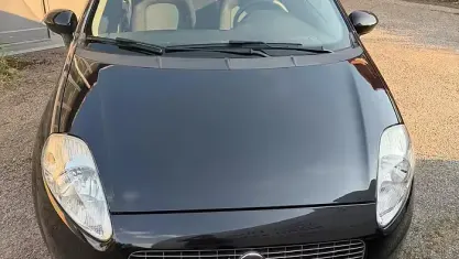 Usata Fiat Punto Active 69 CV (50 kW) 2011 Nero Utilitaria
