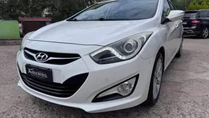 Usata Hyundai i40 Style 136 CV (100 kW) 2012 Bianco Station wagon