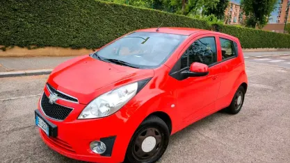 Usata Chevrolet Spark 65 CV (47 kW) 2012 Rosso Utilitaria