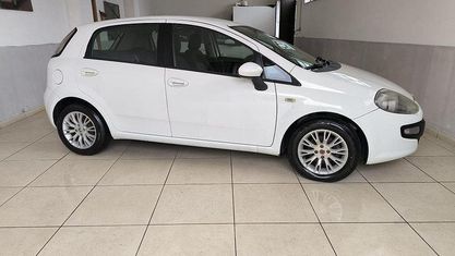 Usata Fiat Punto Evo 77 CV (56 kW) 2011 Bianco Utilitaria