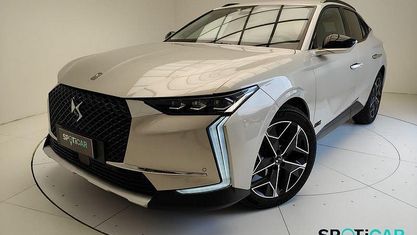 Usado DS Automobiles DS4 Crossback Rivoli 131 CV (96 kW) 2022 Gris SUV