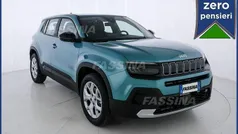 Azzurro Usata 2024 Jeep Avenger Altitude SUV | 20.800 € (Buon prezzo)