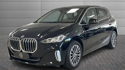 Usata BMW 218 Active Tourer Luxury Line 150 CV (110 kW) 2023 Nero Monovolume