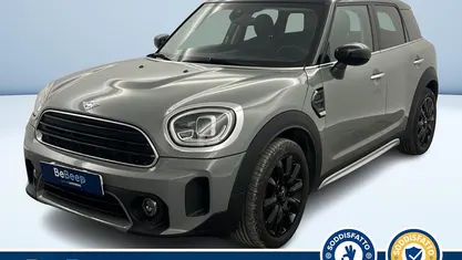 Grigio metallizzato Usata 2022 Mini Cooper Countryman Classic SUV | 29.400 € (Buon prezzo)