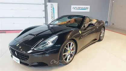 Usata Ferrari California 460 CV (338 kW) 2011 Cabrio