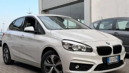 Usata BMW 218 Advantage 150 CV (110 kW) 2015 Bianco Coupé