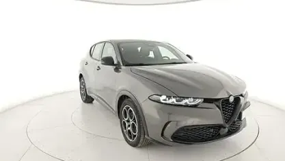 Second-hand Alfa Romeo Tonale Sprint 131 CP (96 kW) 2024 Gri SUV