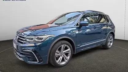 Begagnad VW Tiguan R-line 150 HK (110 kW) 2022 Blå SUV