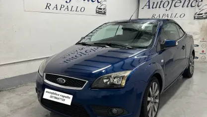 Usata Ford Focus Cabriolet 136 CV (100 kW) 2008 Blu Cabrio