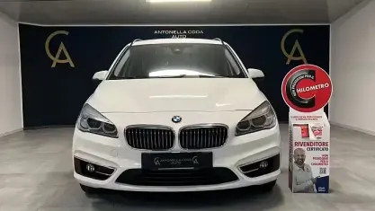Usata BMW 218 Luxury Line 150 CV (110 kW) 2016 Bianco Station wagon