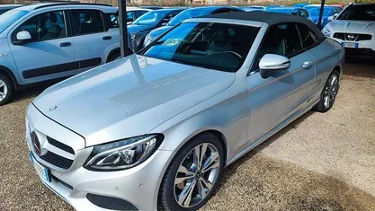 Usata Mercedes C220 Premium Plus 170 CV (125 kW) 2017 Cabrio