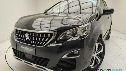 Usata Peugeot 3008 Allure 131 CV (96 kW) 2020 Nero SUV