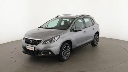Usata Peugeot 2008 Active 82 CV (60 kW) 2019 Grigio SUV