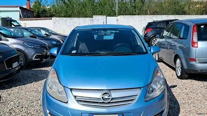 Usata Opel Corsa 80 CV (58 kW) 2007 Utilitaria