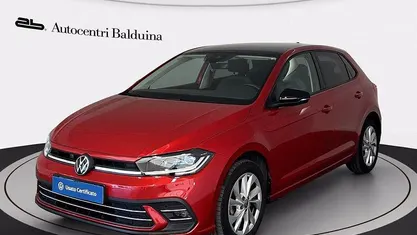 Rosso met tetto nero Usata 2022 VW Polo Style Tre volumi | 18.900 € (Buon prezzo)