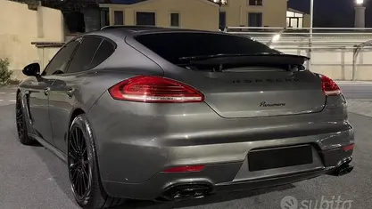 Usata Porsche Panamera Edition 300 CV (220 kW) 2016 Utilitaria