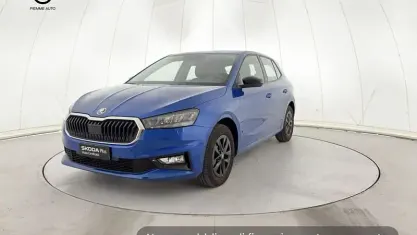 Usata Skoda Fabia 95 CV (69 kW) 2025 Blu Utilitaria