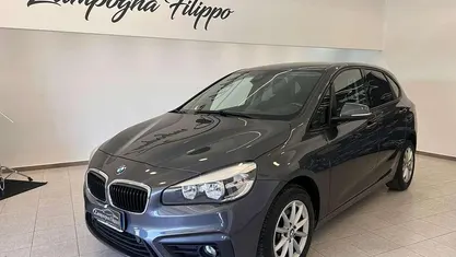 Grigio Usata 2017 BMW 218 Active Tourer Luxury Line Monovolume | 13.990 € (Buon prezzo)