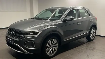 Usata VW T-Roc Style 110 CV (80 kW) 2023 Grigio SUV