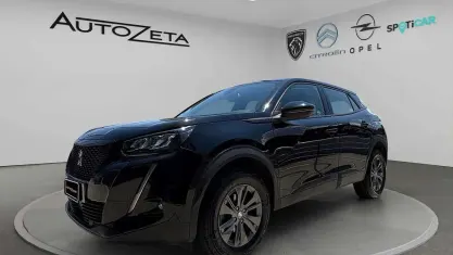 Usata Peugeot 2008 Active 131 CV (96 kW) 2022 Nero SUV