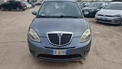 Grigio Usata 2008 Lancia Ypsilon Due volumi | 3650 € (Buon prezzo)
