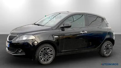 Usata Lancia Ypsilon Gold 69 CV (50 kW) 2022 Utilitaria