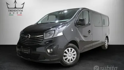 Begagnad Opel Vivaro S 120 HK (88 kW) 2019 Svart Minibuss