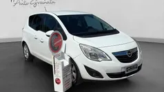Bianco Usata 2011 Opel Meriva Cosmo Monovolume | 3990 € (Buon prezzo)