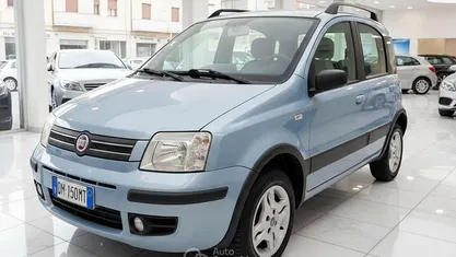 Usata 2008 Fiat Panda Climbing Tre volumi | 3900 € (Buon prezzo)