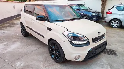 Beige Usata 2010 Kia Soul SUV | 3500 € (Ottimo prezzo)