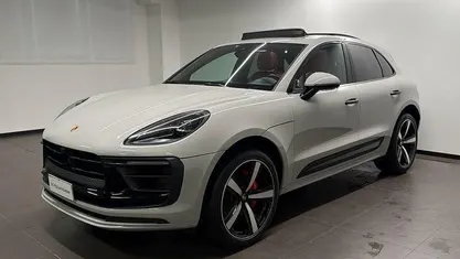 Usata 2022 Porsche Macan Turbo SUV | 73.500 € (Buon prezzo)