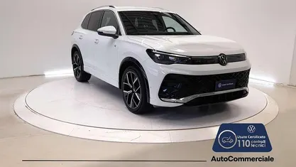 Usata 2024 VW Tiguan R-line SUV | 38.200 € (Buon prezzo)