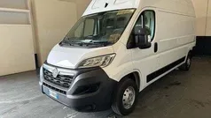 Bianco Usata 2023 Opel Movano S Furgone | 16.990 € (Ottimo prezzo)
