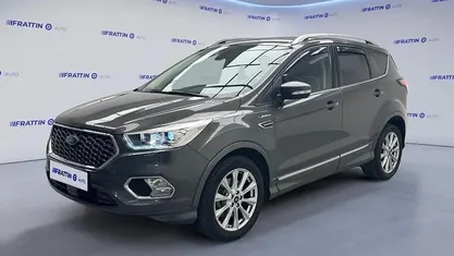 Grigio scuro Usata 2018 Ford Kuga Vignale SUV | 13.990 € (Buon prezzo)