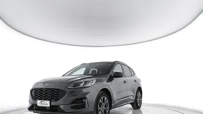 Usata Ford Kuga ST-Line X 224 CV (164 kW) 2022 Grigio SUV