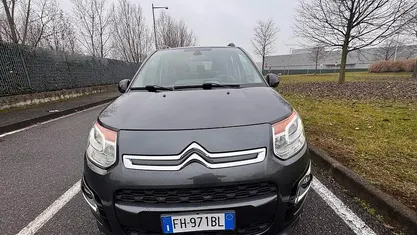 Usata Citroën C3 Picasso Exclusive 110 CV (80 kW) 2017 Grigio Monovolume